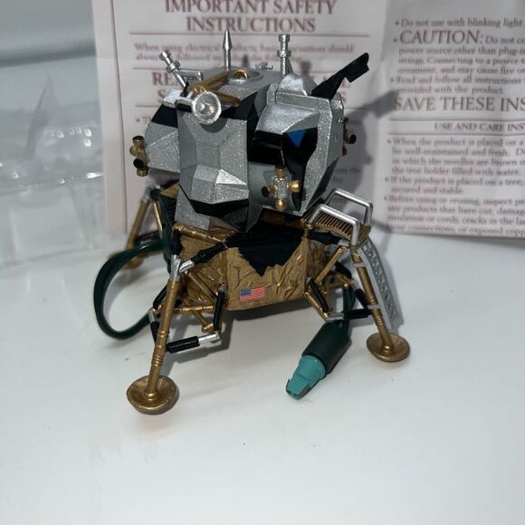 Hallmark Vintage 1998 Apollo Lunar Module Journeys into Space Series, Hallmark K - Picture 10 of 11